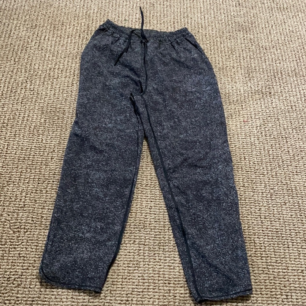 Lululemon spotted joggers
